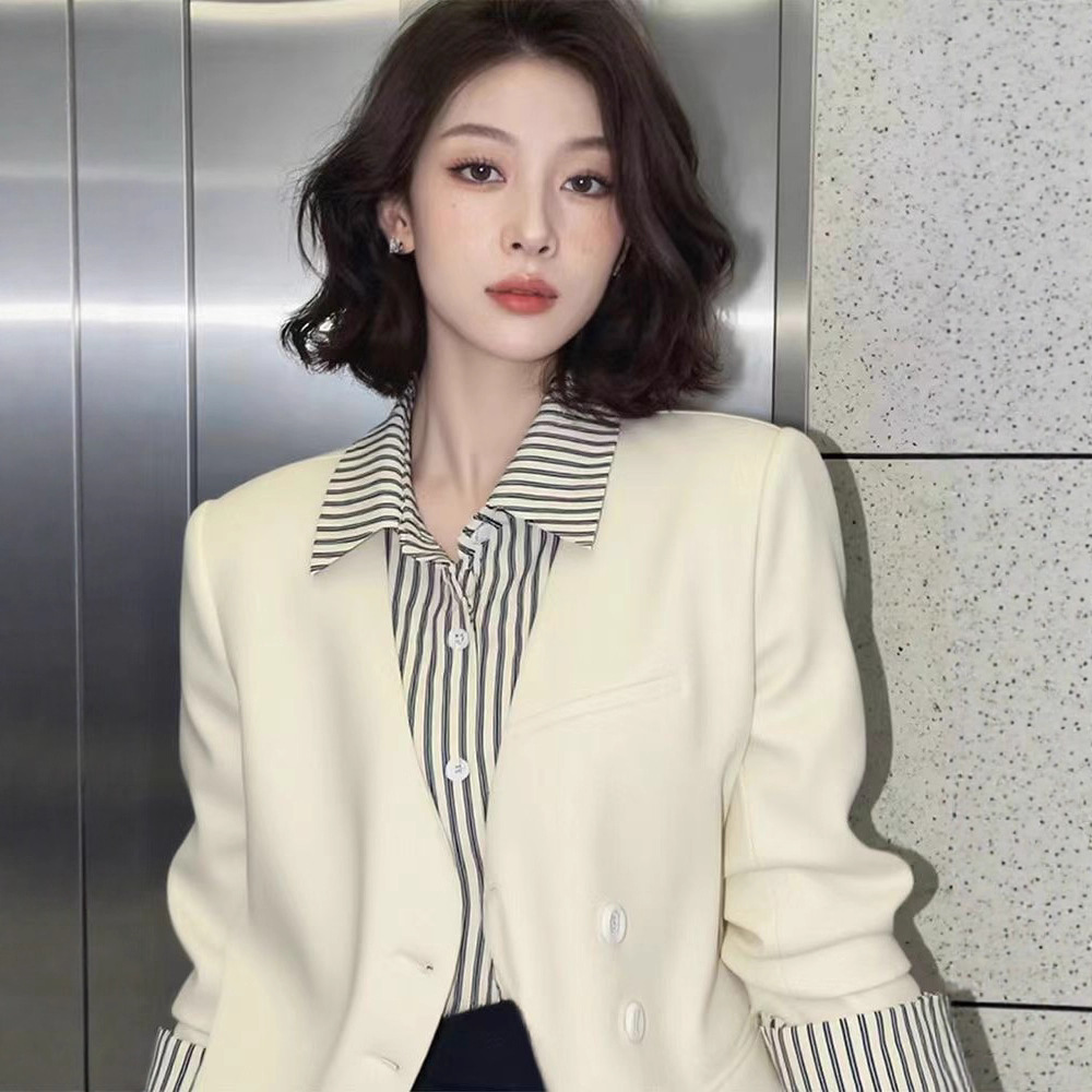 White Fake Two-Piece Stripesd Suit Jacket for Women 2025 New Autumn Elegant Classy Unique Super Nice Professional Top