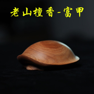 India's Old Mountain Sandalwood Handle Piece Rich Armor Turtle Shell Sandalwood Carving Rich Armor World Rich Armor Handle Piece