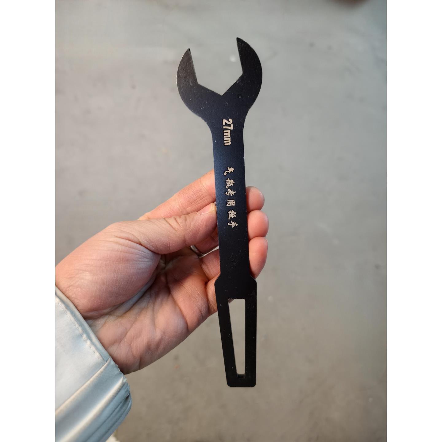 气瓶扳手二氧化碳气瓶氧气瓶阀门氩气通用加厚多功能扳手通用型