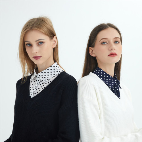 South Korea wave point decorated took fake collar shirt collar in black and white sweater shirt collar