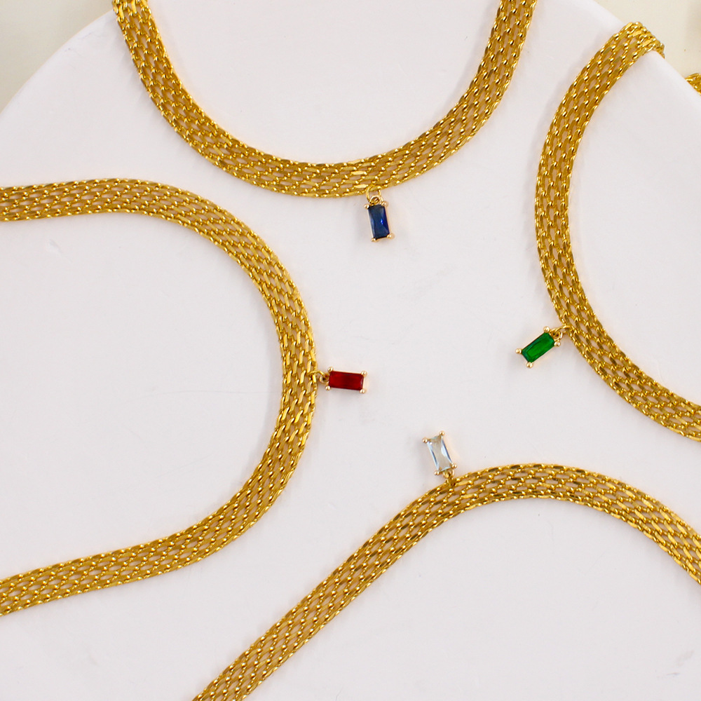 Fashion Geometric Stainless Steel Inlaid Zircon Pendant Necklace_colorza_3
