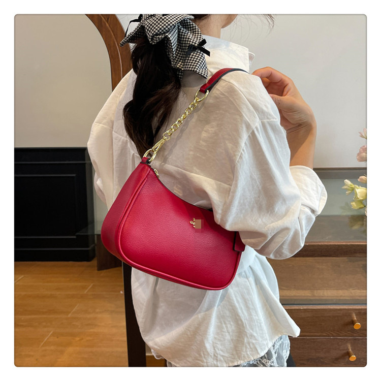 跨境女包bags2025潮搭时尚简约流行字母单肩包通勤个性质感斜挎包|undefined