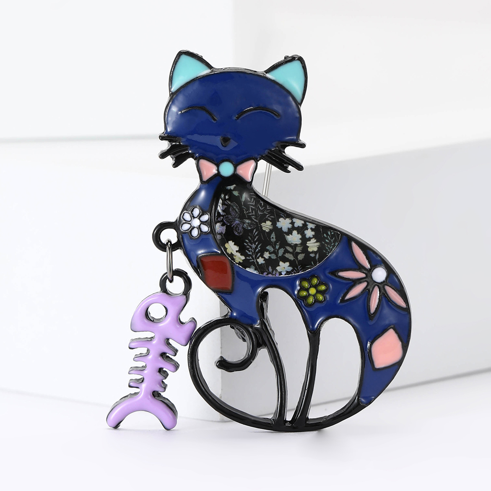 New Cartoon Alloy Enamel Fishbone Cat Brooch Creative All-match Men's and Women's Suit Sweater Corsage Jewelry Pin