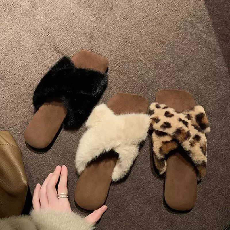 葡萄妈秋冬新款气质方头交叉带懒人百搭豹纹平底毛毛鞋女棉拖鞋