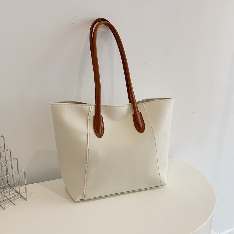 Bolsa de gran capacidad para mujeres 2023 nuevo otoño y invierno coreano universal para viajar al trabajo textura de moda bolso de hombro