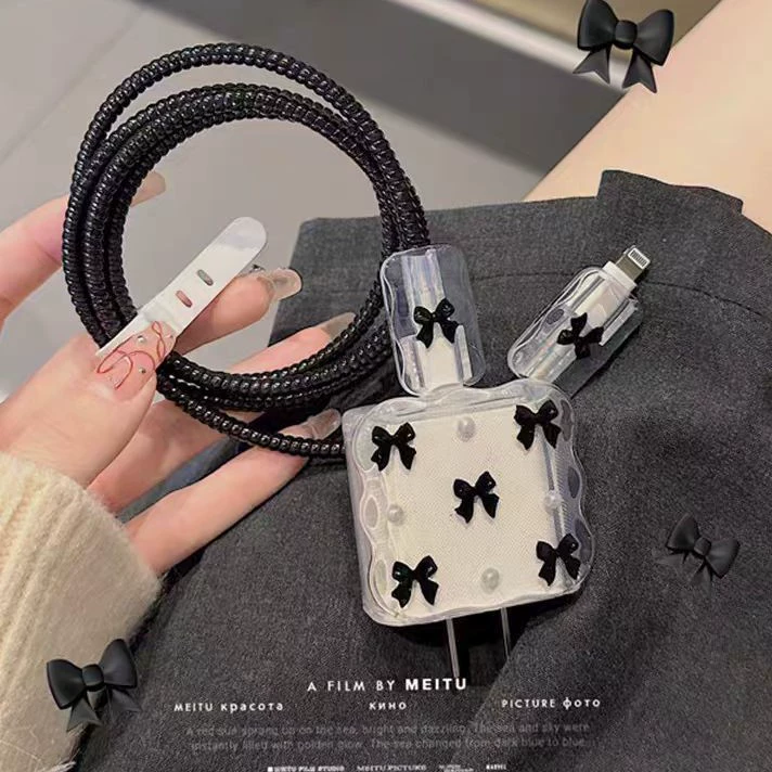 Ins мультфильм бабочка капает клей подходит для Apple 20 Вт зарядная головка чехол iPhone16 анти-сломанные черные волны