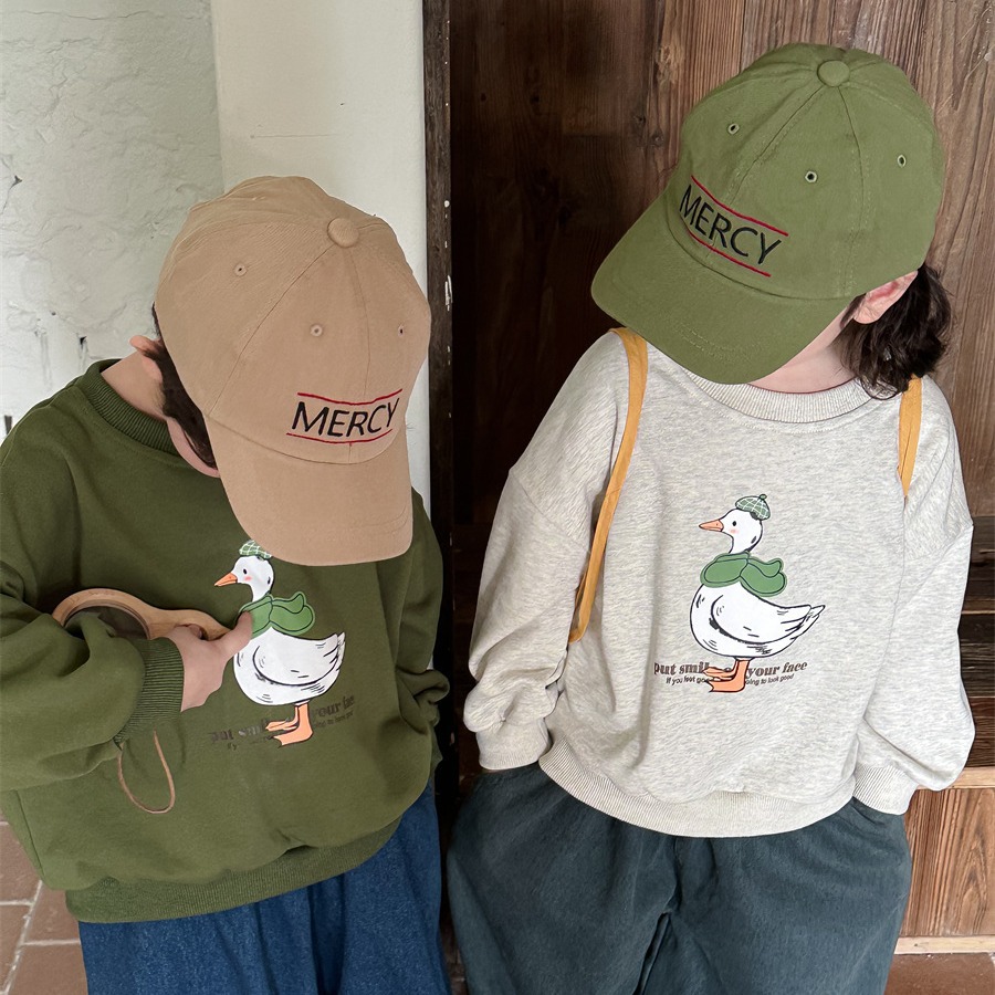 Jia Ye Tong Pin 2024 Spring New Children's Cartoon Long Sleeve Sweatshirt for Boys and Girls, Stylish and Cute Round Neck Top