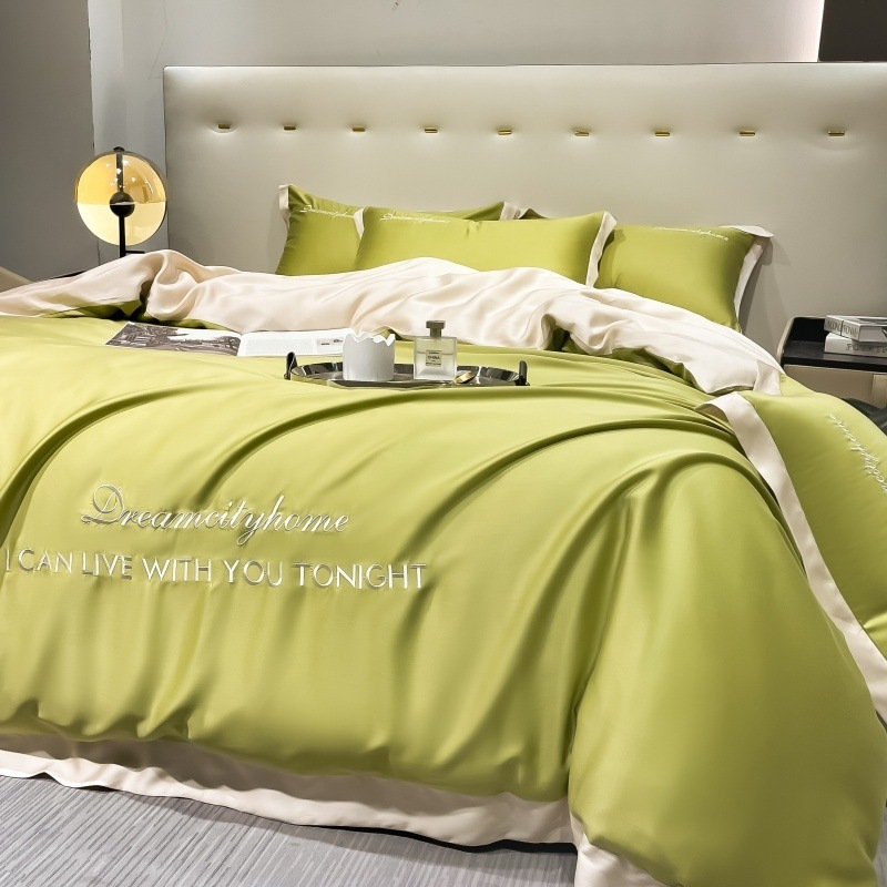 Juego de cuatro piezas de seda de hielo de alta calidad, cama de seda de lujo ligera, funda de edredón para dormir desnuda, sábana de tres piezas de primavera y verano