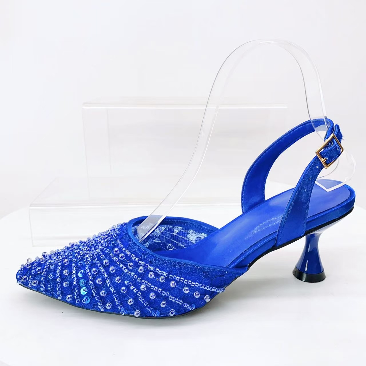 Designer Summer Stiletto Sandals Women's Ethereal Lace Pointed Toe Shoes With Rhinestones Italian Style For Weddings_voghion.com