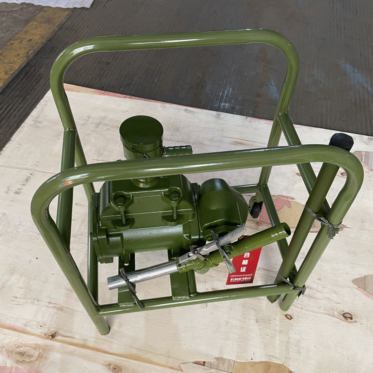 ZH-100A计量手摇加油泵，包装纸箱