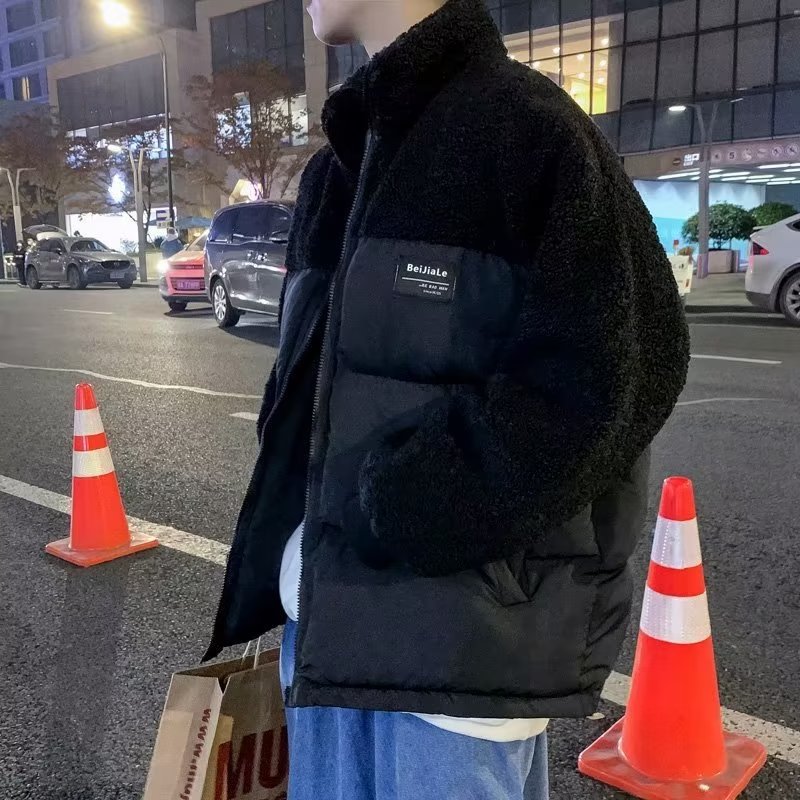 Chaqueta de lana de cordero tendencia masculina 2024 otoño e invierno estilo de Hong Kong costura chaqueta acolchada de algodón pareja ropa acolchada de felpa hermosa marea ins