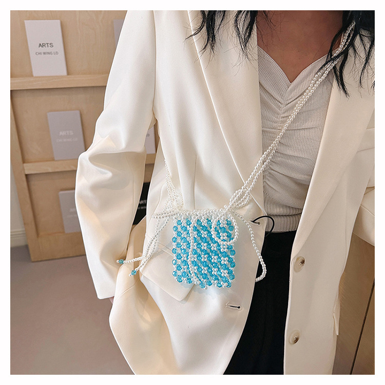 Women's Small PVC Solid Color Cute Streetwear Beading Square Open Crossbody Bag display picture 6