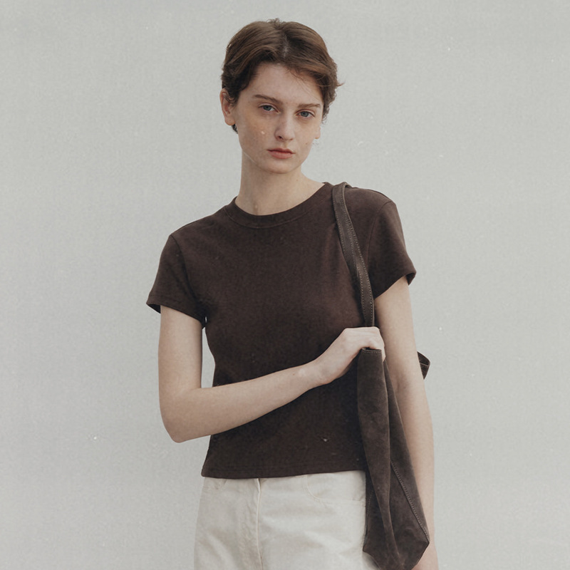 In-Stock Nw Short-Sleeve T-Shirt for Women 2025 Summer New Designer Simple Niche Round Neck Regular Shoulder Top
