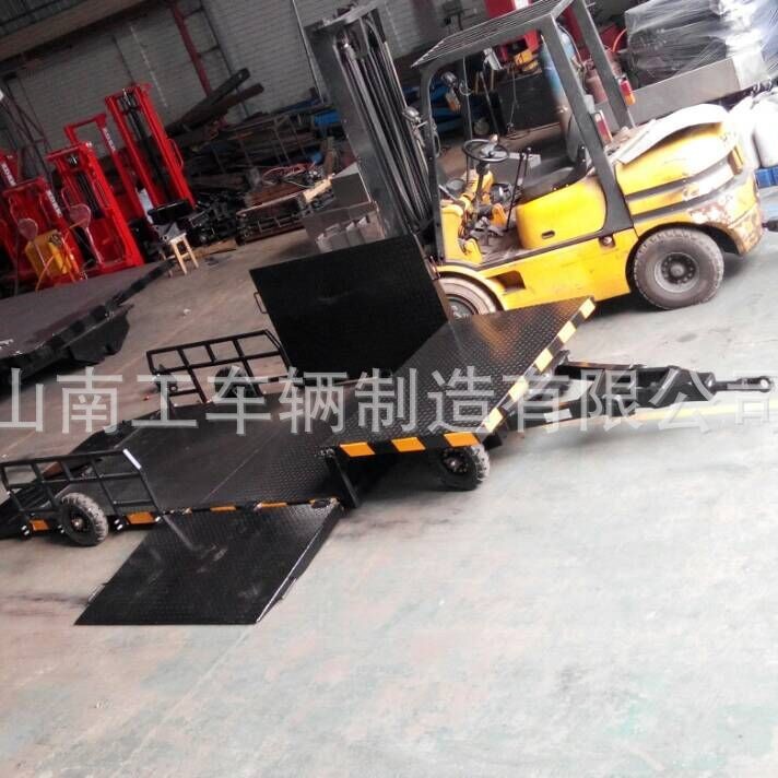 厂家供应平板拖车 手推平板地踏板周转运输叉车牵引低平板拖车
