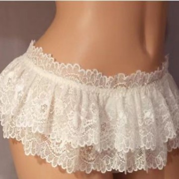 Lencería sexy de las mujeres europeas y americanas Comercio exterior encaje plisado hoja de loto encaje sexy lindo tentación Tanga entrega al por mayor