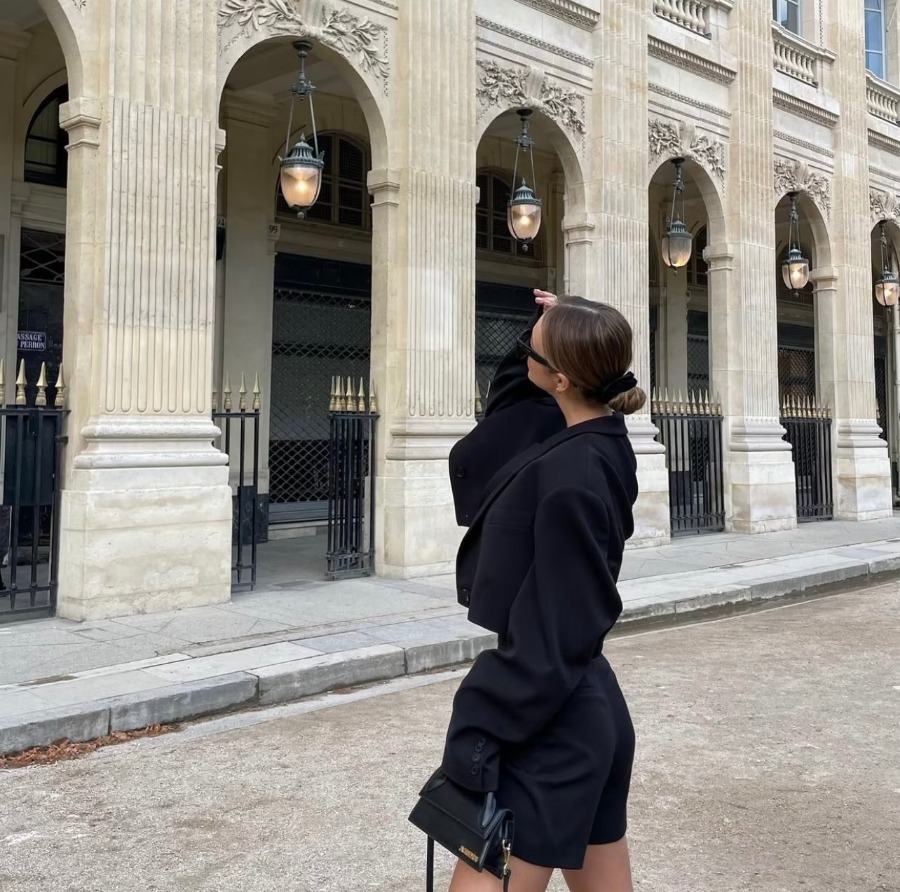 GraceChic 2022 Autumn New European And American Women's Fashion Long Sleeve Blazer High Waist Short Sexy Hot Girl Outfit Wholesale_voghion.com