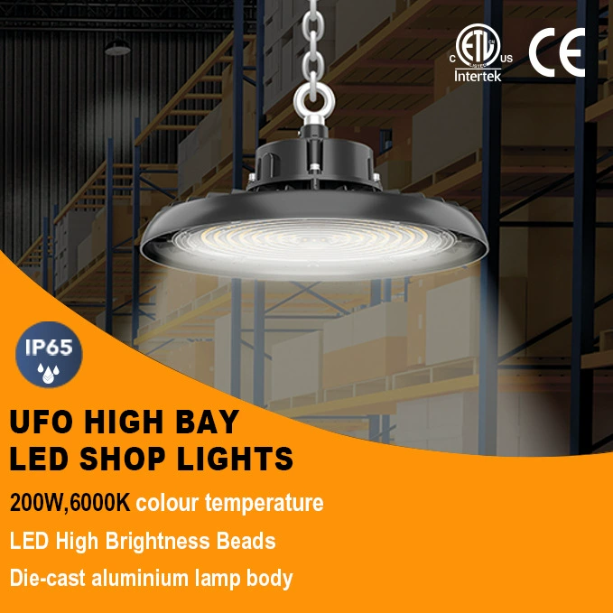 Высокотепловыделяющаяся потолочная лампа Warbit HighBay - популярная модель с высокой теплоотдачей и высоким уровнем яркости.