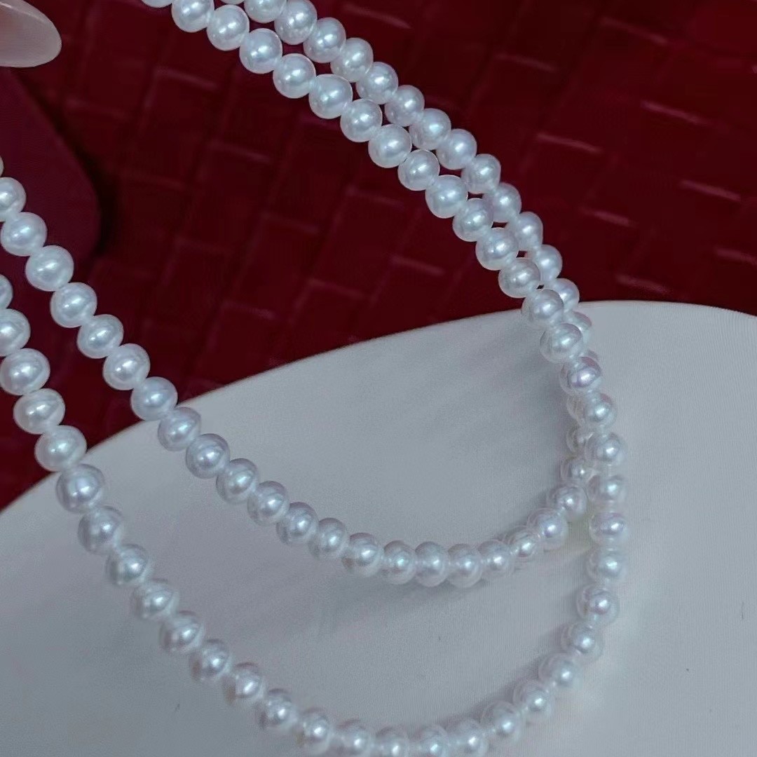 necklace pearl