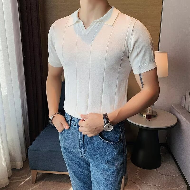 2025년 여름 남성용 하이엔드 아이스 실크 반팔 티셔츠 새로운 비즈니스 남성용 탑 잘 생긴 V 넥 니트 폴로 셔츠