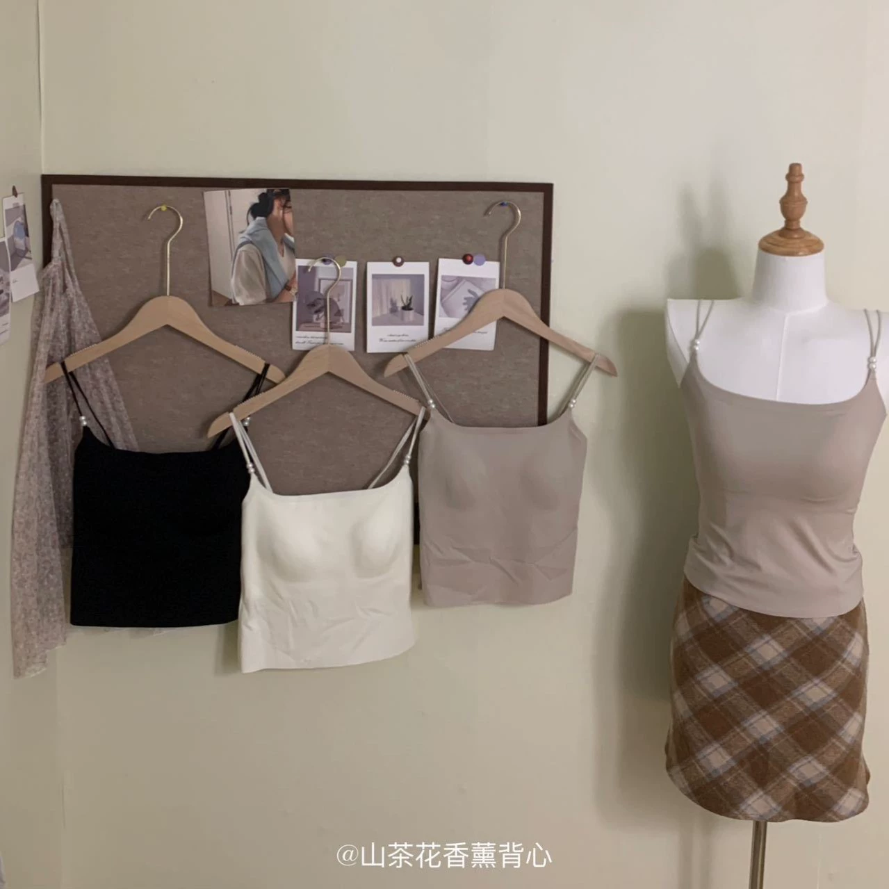 卡逸黛 Floral mountain tea, antibacterial ultra thin tank top from pearl, lifting effect, beautiful back