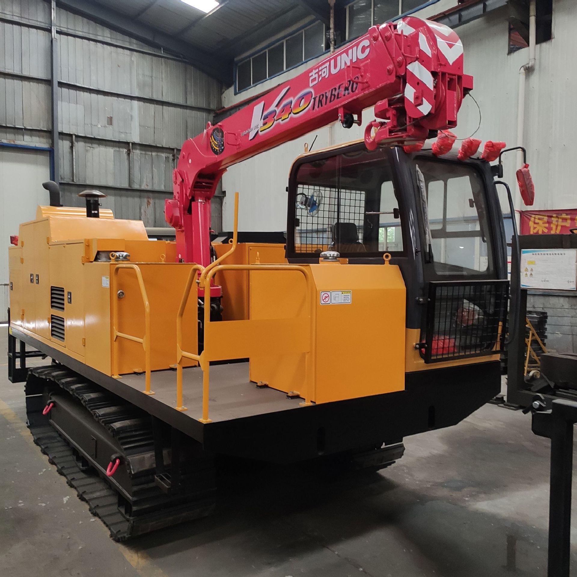 履带式移动焊接车移动电站野外管道施工供电吊装设备