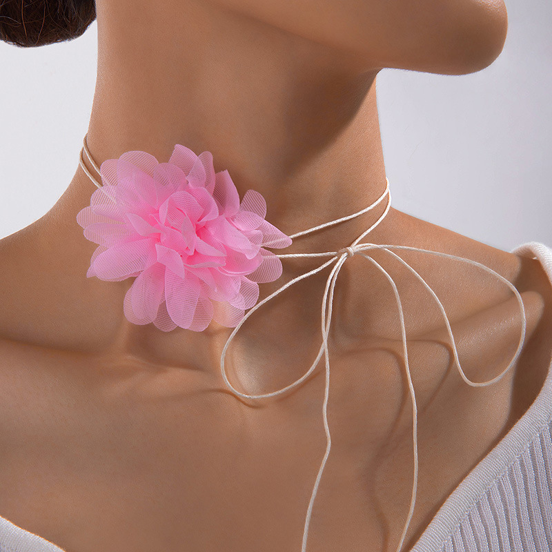 Collar de perlas de moda transfronteriza europea y americana collar de encaje blanco mariposa collar geométrico tela flor clavícula cadena