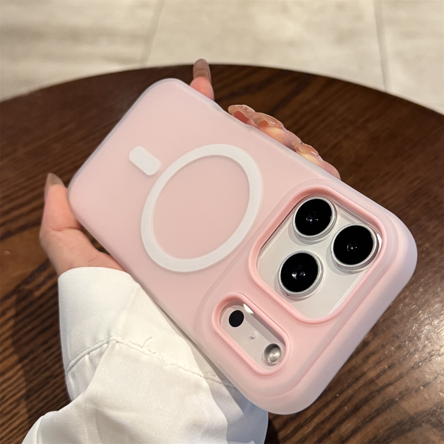 Funda de teléfono móvil de moda dos en uno con diseño de gelatina escarchada para Apple 17, adecuada para iPhone 15, funda protectora simple anticaída 16