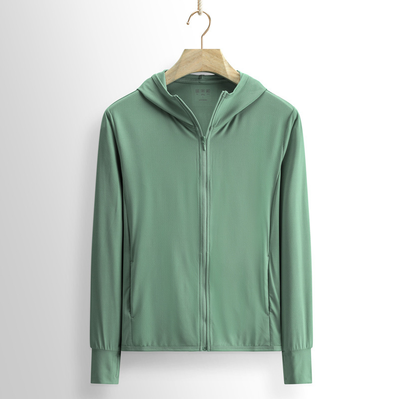 2099 밝은 녹색 여성