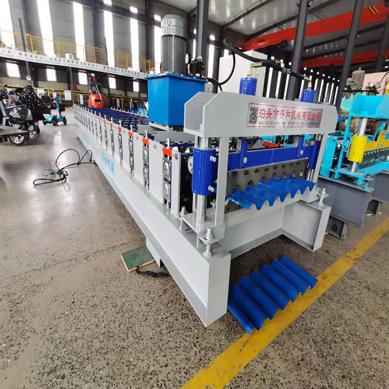 825圆弧压瓦机彩钢小波纹板设备 彩钢墙面横挂板成型机