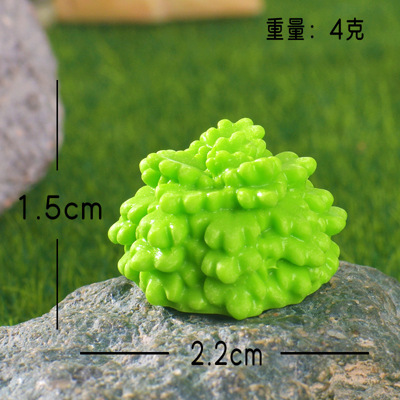 Small leafy clump