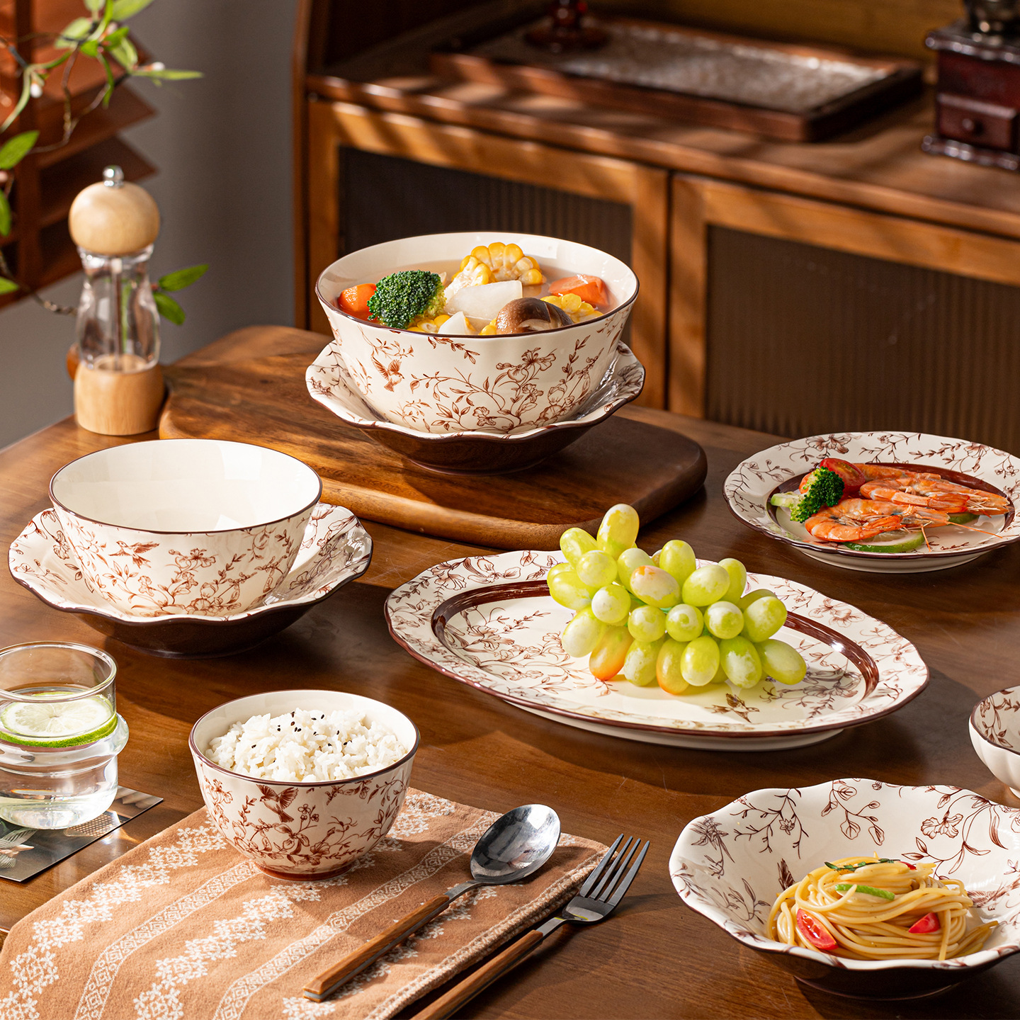 Jia Yue ramas set de platos de cerámica platos para el hogar nuevos platos de alto valor para la mudanza de nuevo regalo de boda