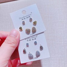 11318����ɰ�С���������װѧ���ճ���Լ���ʶ���Ů