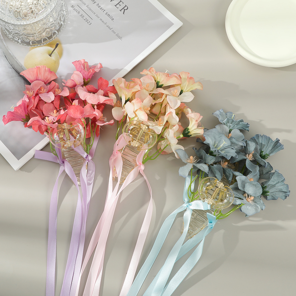 Women's Flower Sweet Mixed Materials Hair Claws display picture 8