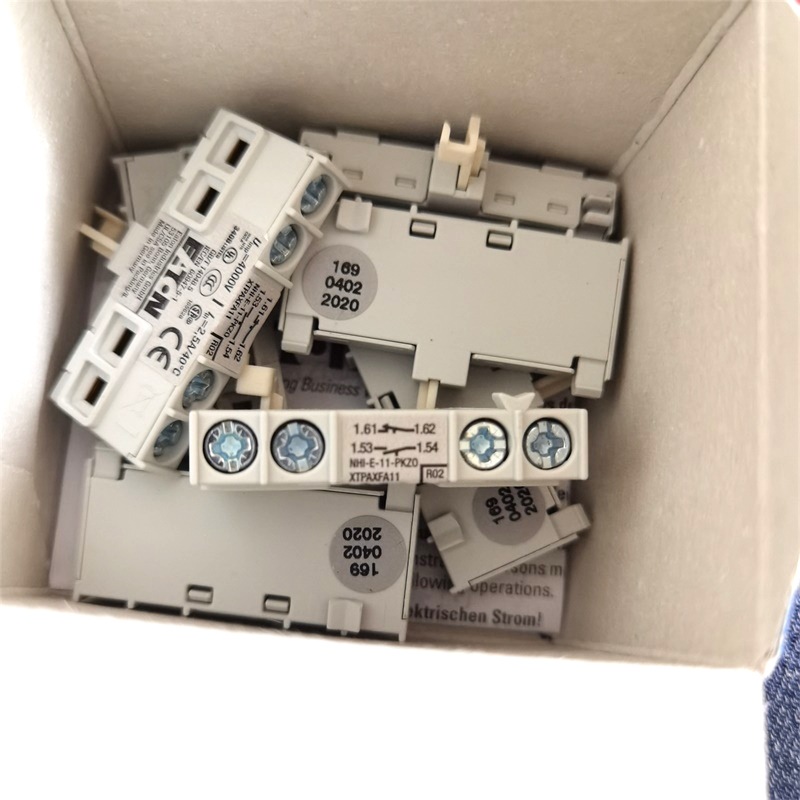 伊顿 马达开关辅助触点 NHI-E-11-PKZ0  NHI-E-10-PKZ0