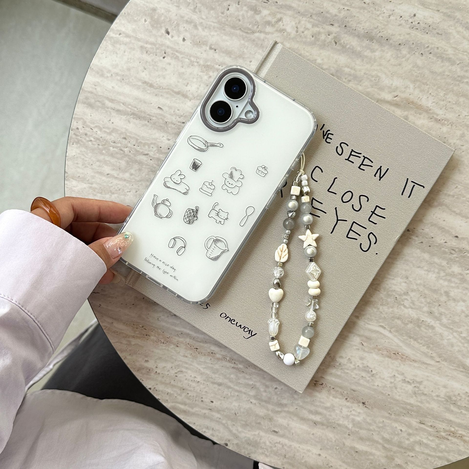 Líneas simples y lindas, graffiti, animales pequeños, apple 15ProMax, funda para teléfono móvil 16Pro femenino 14/13 nuevo 16