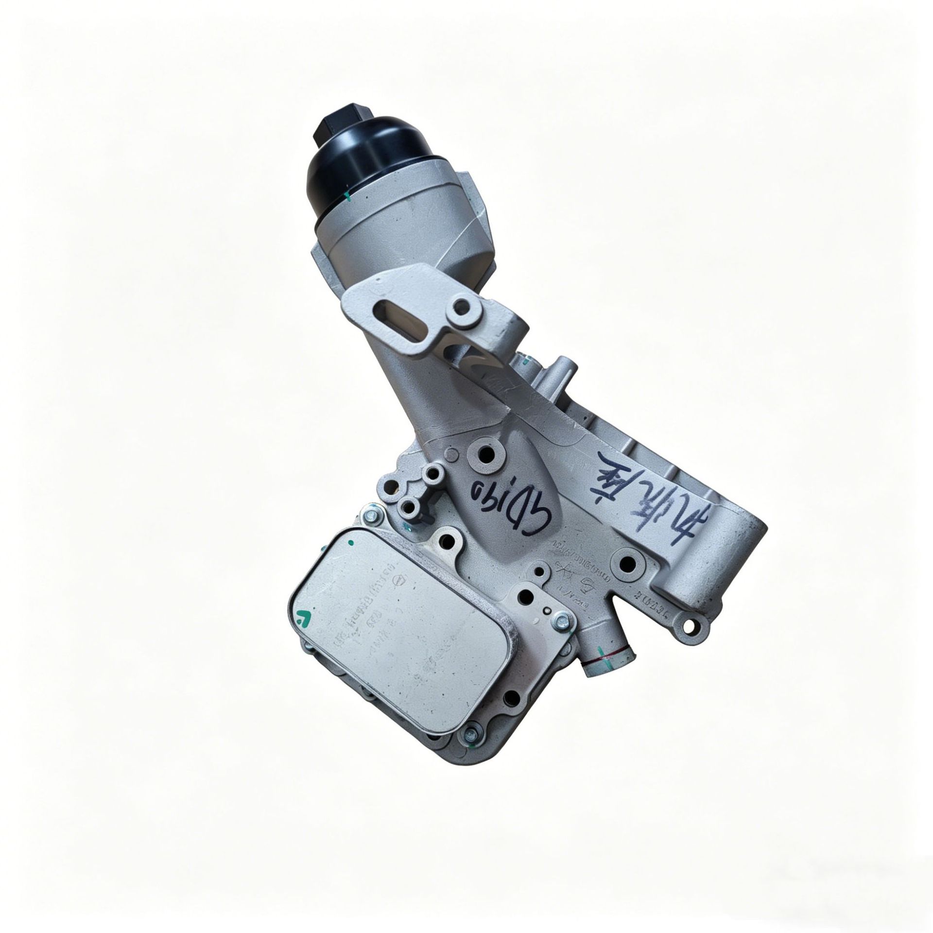 R1010200GD19001-PT oil filter base with radiator, special oil cooler for 2.0T engine