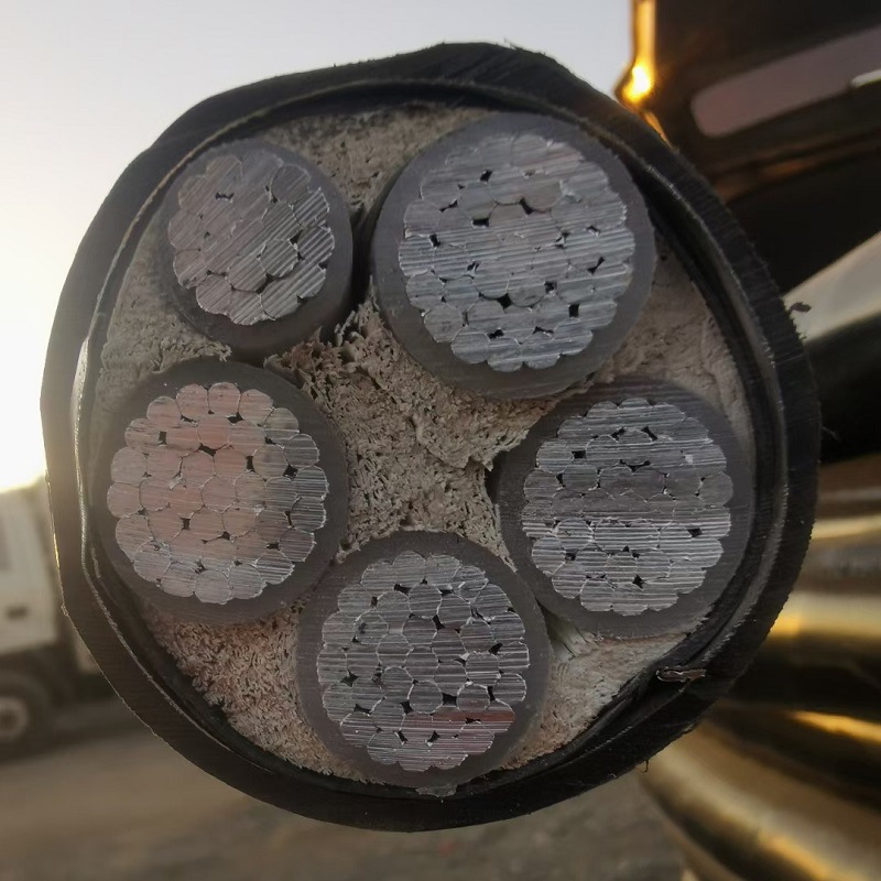 YJLV22地埋铠装铝芯电缆线5芯500平方 4*500+1*240铝线 4+1铝电缆