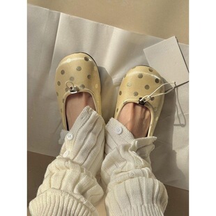 �OӋ�в��c����ƽ�װ�����ЬŮ2026�����¿�tɫ��ʽ�A�^�\�چ�Ь