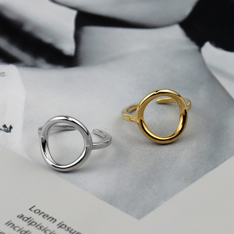 Korean New Temperament Hollow Fashion Round Opening Couples Ring display picture 17
