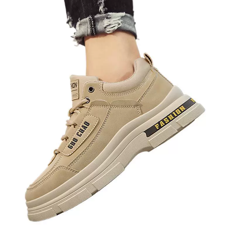 Обувь, модные к sneakers, рабочие туфли