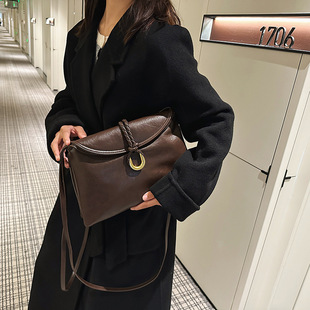 �¿�ֲ��ţƤ��Ʒͬ���ŷ��Ů���μ��б�����Ů��