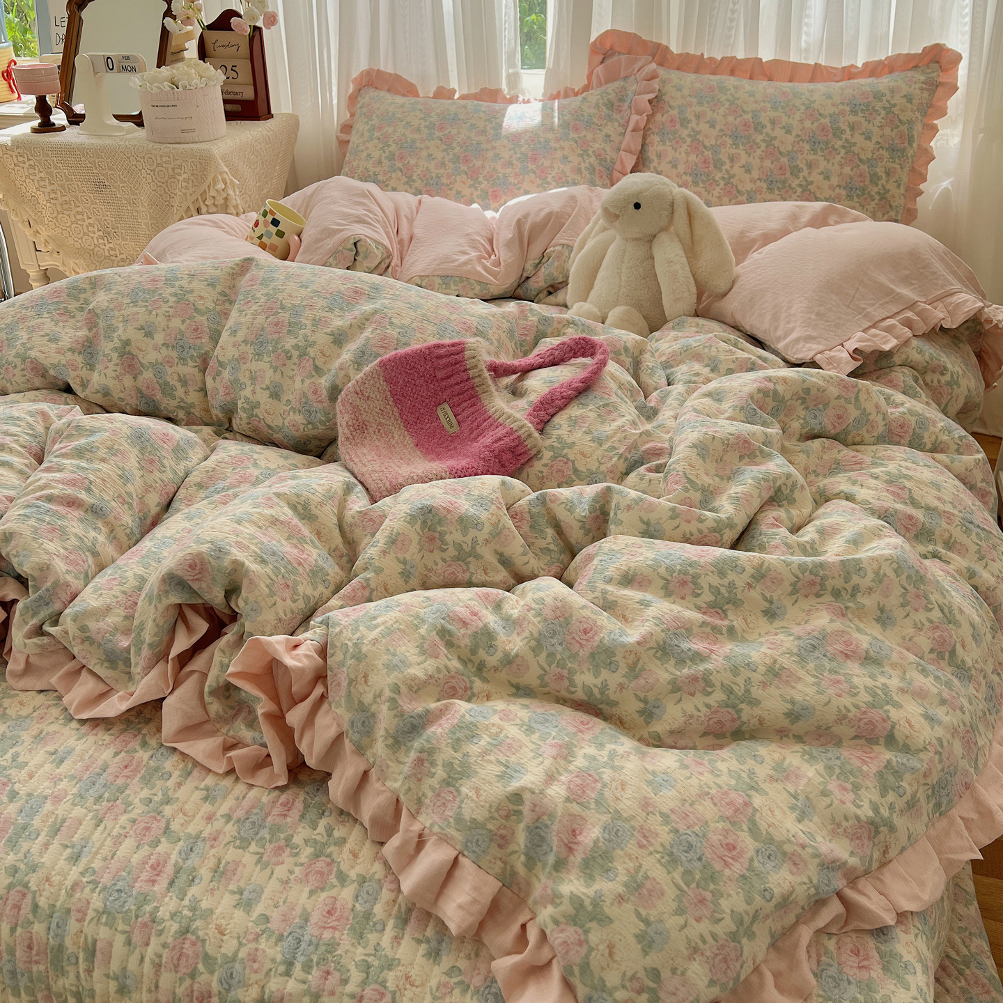 French-Style Class a Maternal and Infant Grade Floral Bedspread Four-Piece Set Duvet Cover Double-Layer Gauze Quilted Bed Sheet Three-Piece Set Autumn and Winter Thickened