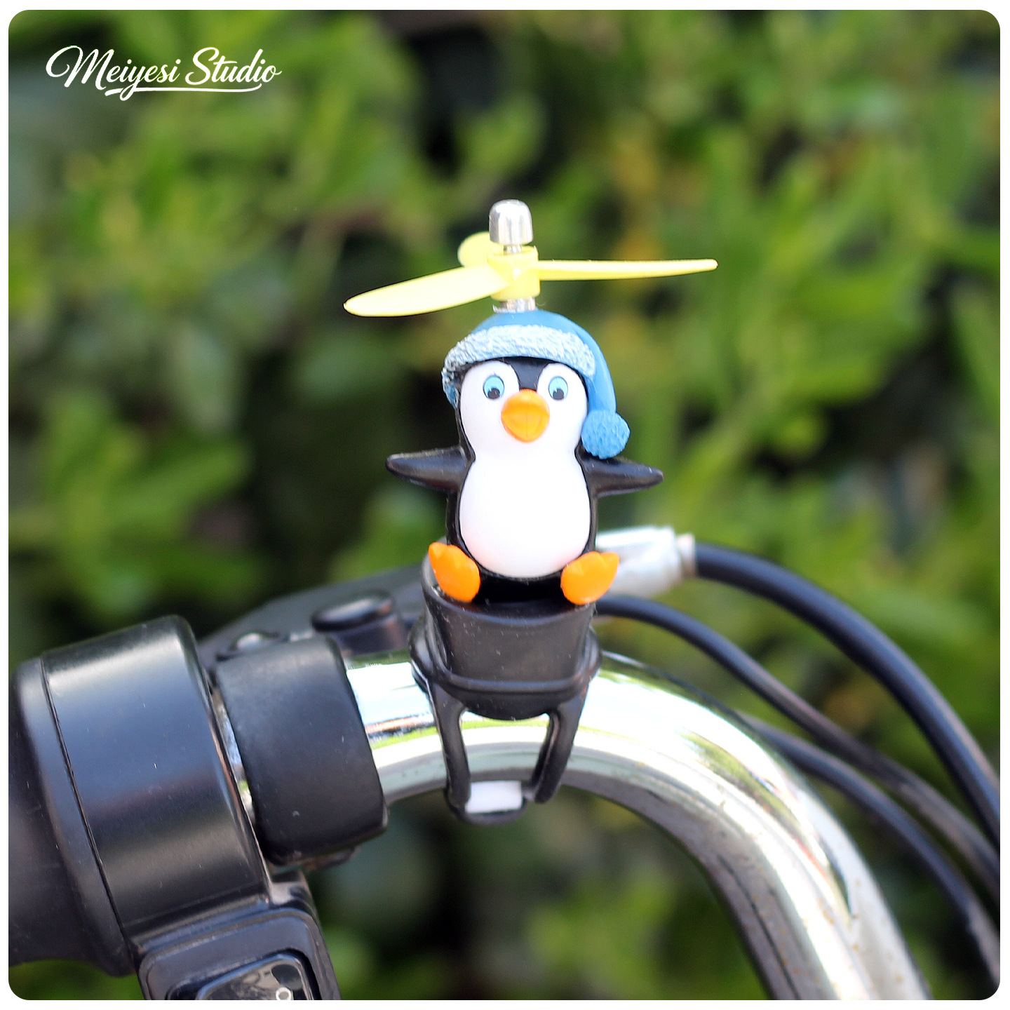 Cariñosa muñeca de dibujos animados accesorios de decoración de automóviles eléctricos accesorios de motocicleta de batería de bicicleta manija de decoración