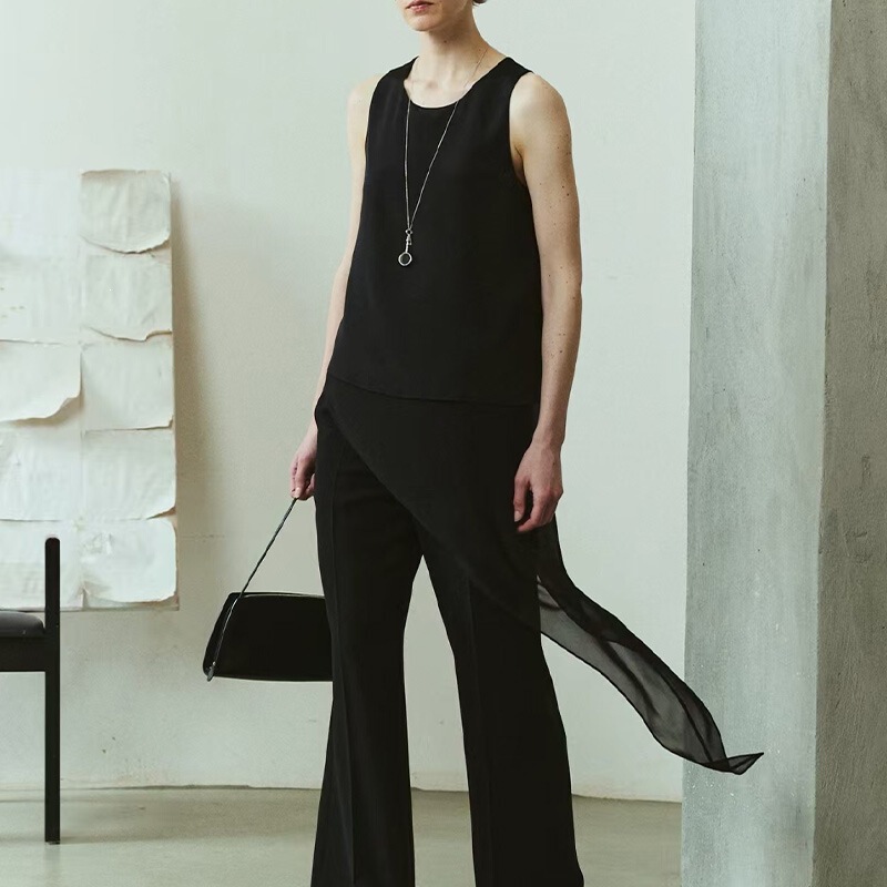 Minimalist Style Sheer Loose-Fit Sun Protection Shirt with a High-End Feel, Slimming, Versatile, Flowy, Asymmetrical Hem, Double-Sided Vest Shirt Minimalist Style Sheer Loose-Fit Sun Protection Shirt with a High-End Feel, Slimming, Versatile, Flowy, Asymmetrical Hem, Double-Sided Vest Shirt
