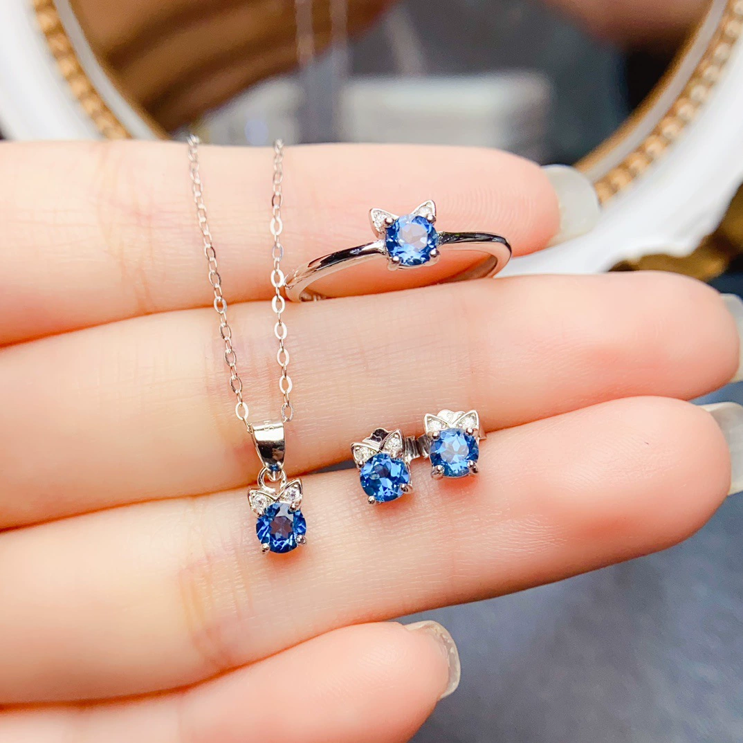 Новый натуральный топазовый набор S925 Серебряный инкрустированный основной камень 4*4 мм