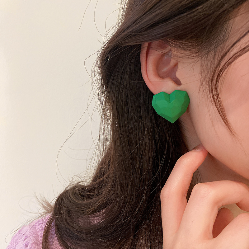 Simple Candy Color Heart-shaped Stud Earrings display picture 1