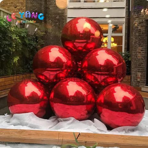 充气圣诞PVC充气镜面反光球红色镜面球pvc中庭装饰塑料圆形球婚庆