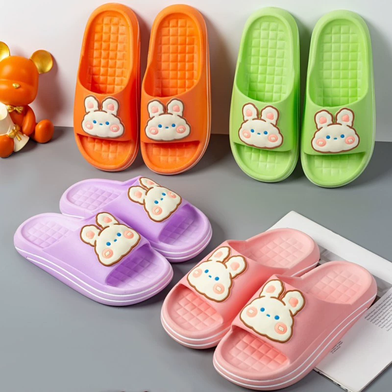Тапочки на девочку Летние Bunny EVA для ванной на толстой подошве женские летние домашние Нескользящие милые дезодоранты толстые