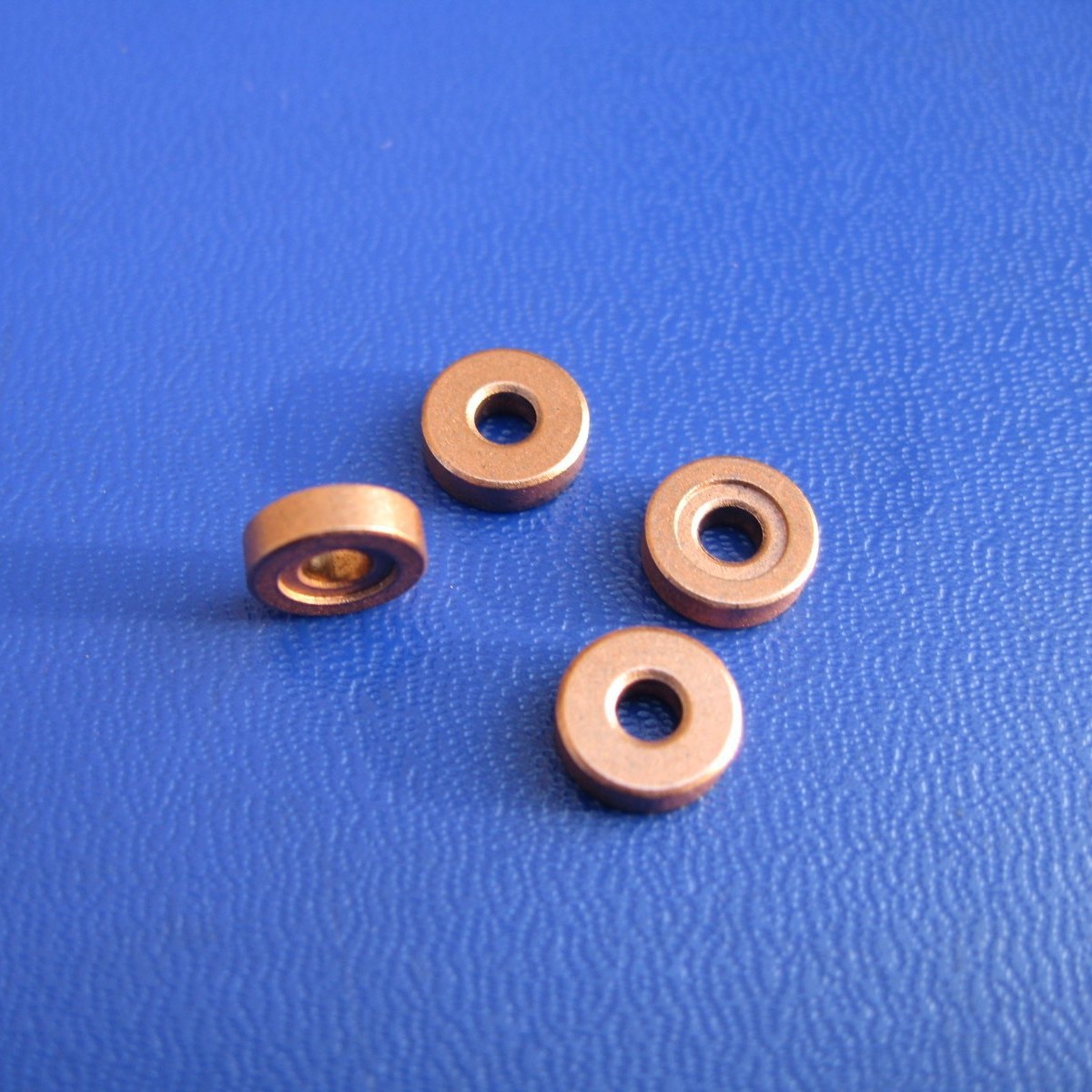 含油轴承 内径3 外径8.06 长度2.5 厂家直供