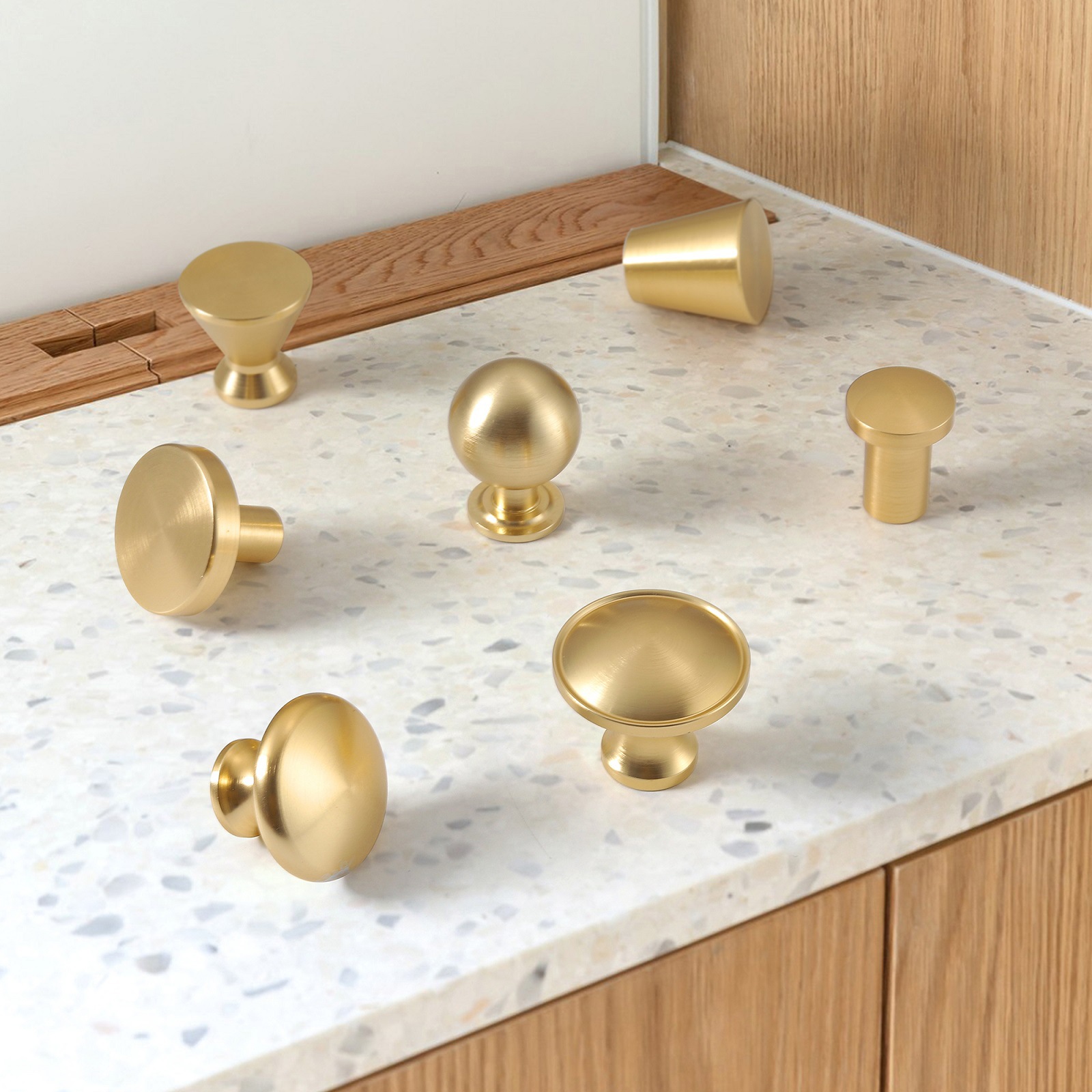 抽屜單孔圓拉手銅色實心櫃門拉手輕奢衣櫃櫥櫃柜子門把手圓形金色